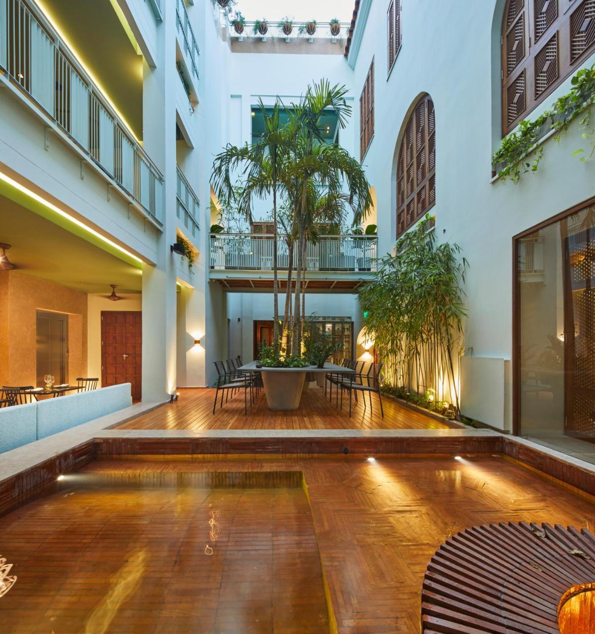 Hotel Boutique Casona Del Colegio Cartagena المظهر الخارجي الصورة The interior courtyard of the hotel
