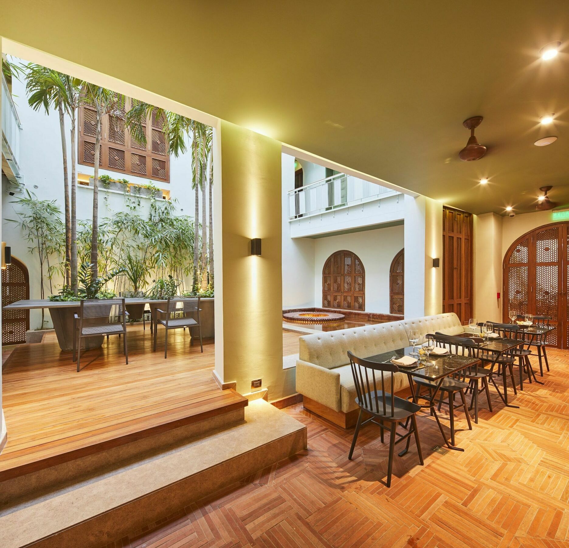 Hotel Boutique Casona Del Colegio Cartagena المظهر الخارجي الصورة The interior of the restaurant